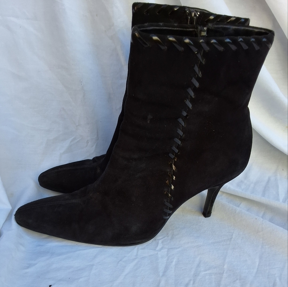Emilio Bertolini black suede whipstitched stiletto booties 8.5